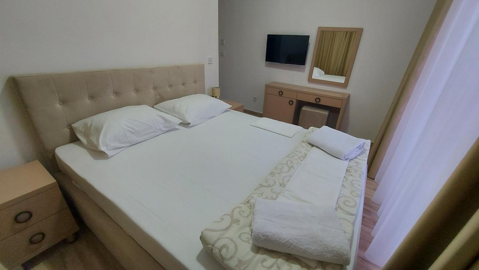 Hotel Kaligrosh Sutomore Rom bilde